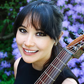 CAROLINE NICOLAS