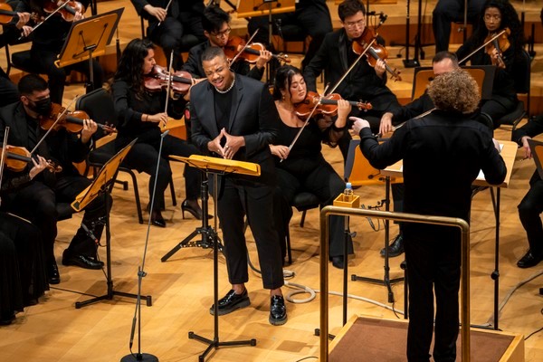 Davone Tines and Stephane Deneve perform with NWS