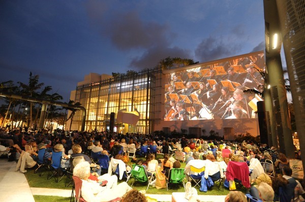 WALLCAST Concert in SoundScape Park