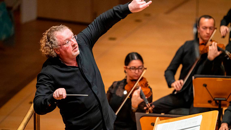 Stephane Deneve conducts NWS